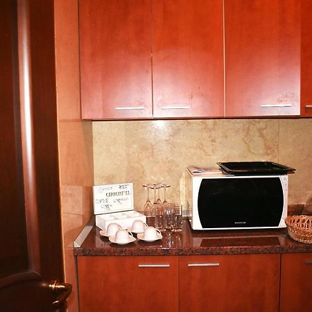 Grand Central Accomodation Sala Palatului Bucureşti Ngoại thất bức ảnh