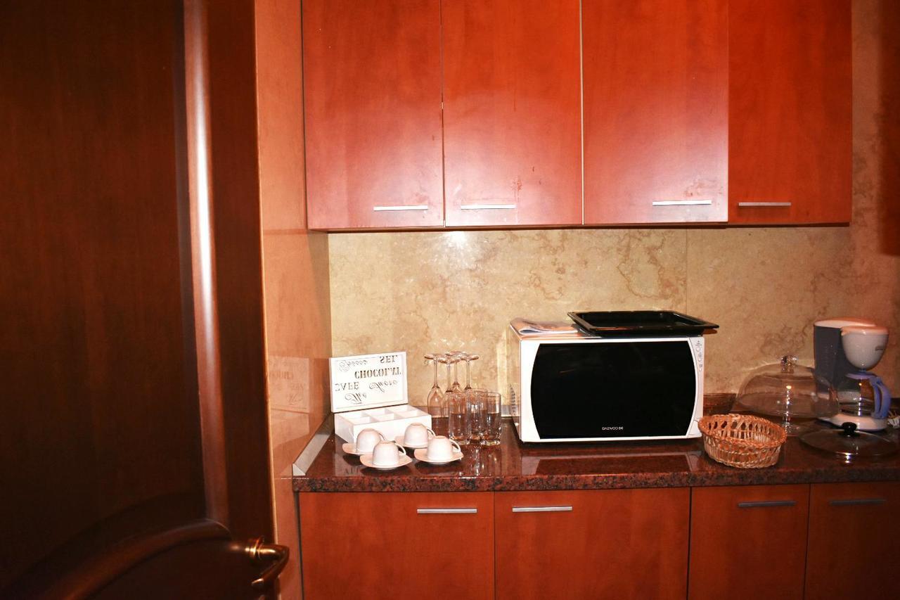 Grand Central Accomodation Sala Palatului Bucureşti Ngoại thất bức ảnh